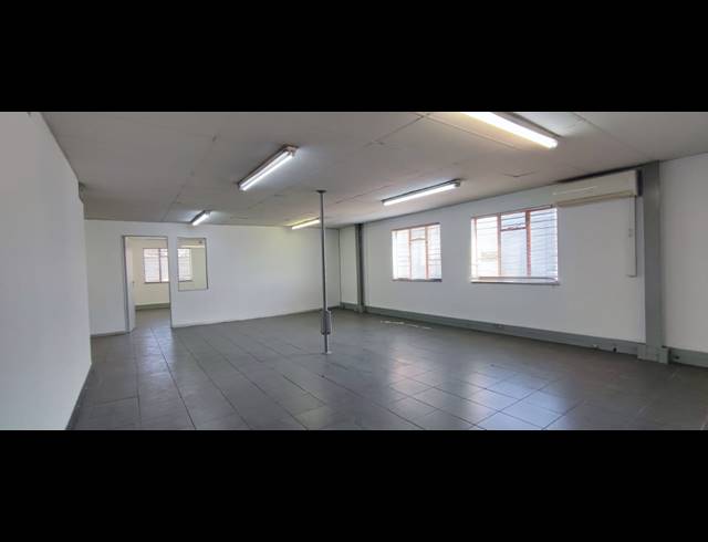 1,083M² WAREHOUSE TO LET IN SAMRAND BUSINESS PARK